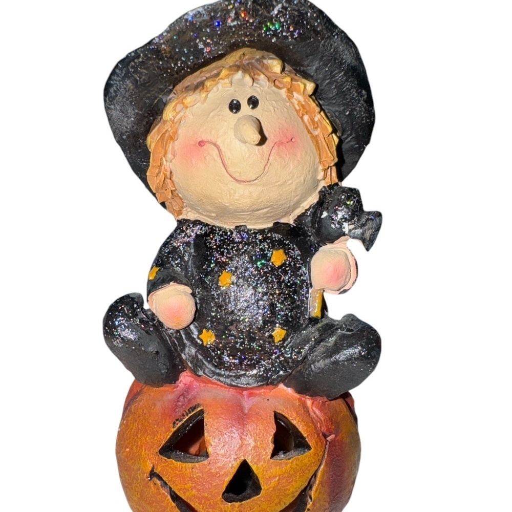 Halloween Figurines Light up LED- Witch, Pumpkin, Mummy - Picture 3 of 6